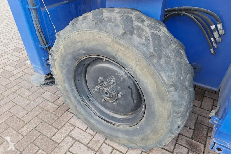 Gondola JLG Diesel, 4x4 Drive, 26m Working...