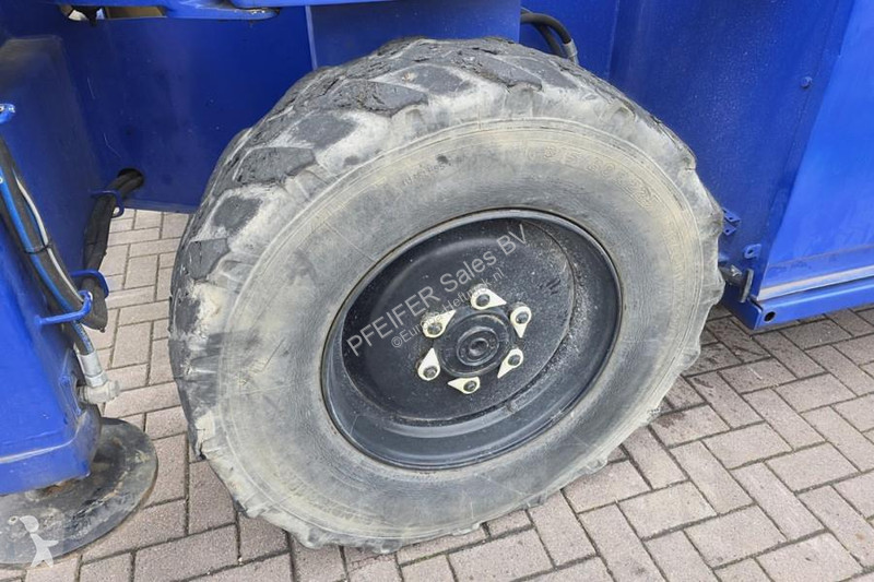 منصة تلسكوبية JLG Diesel, 4x4 Drive, 23m...