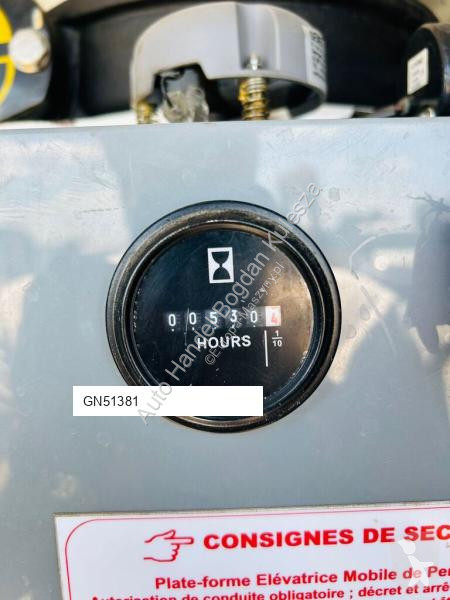 Lift Renault 121ft