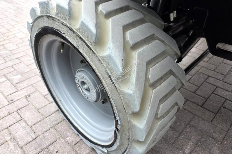 Vysokozdvižná plošina Genie Z-45 FE/DC Valid...