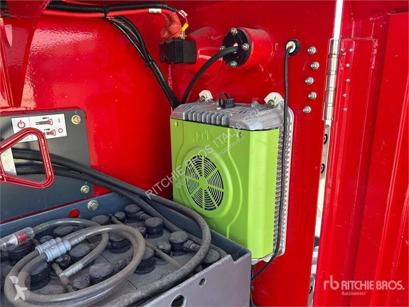 Автовишка Magni ES1823RT.2 4x4 Electric Scissor...
