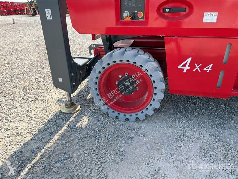 Автовишка Magni DS1523RTP 4x4 Diesel Scissor...