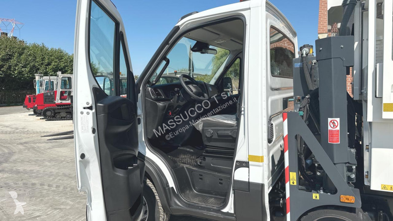 Автовишка Iveco DAILY 70-180 TUNLIFT 737-500 4x2