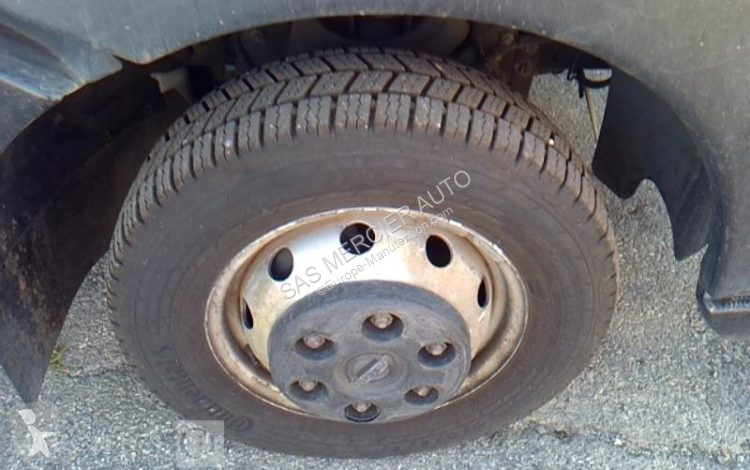 Автовышка Nissan