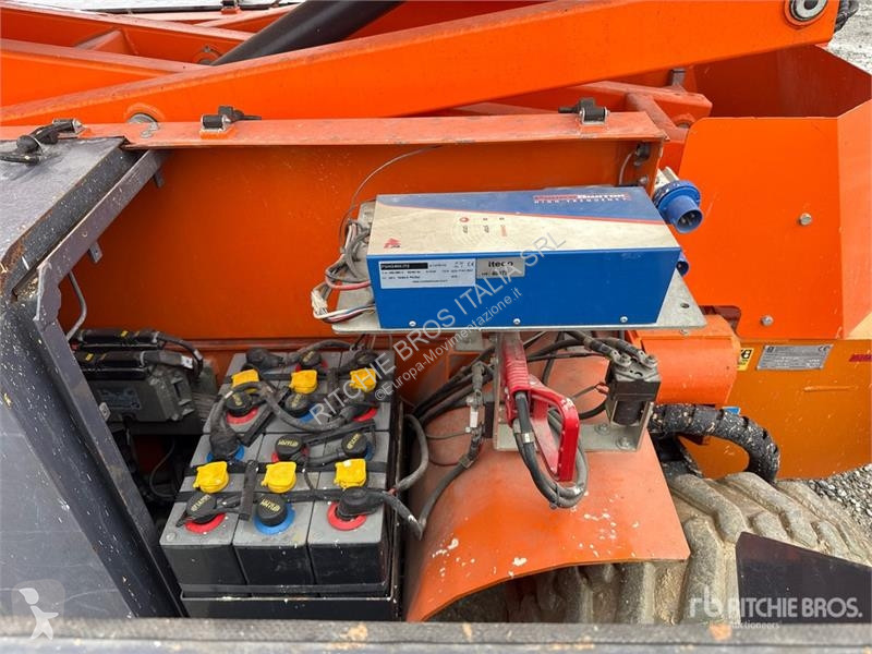 Emelőkosár Iteco IT12180DE Scissor Lift