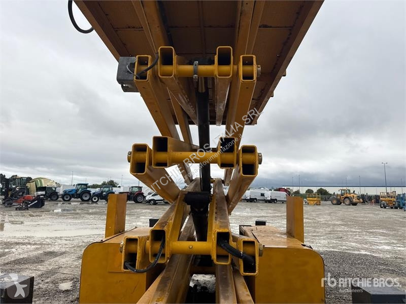 Nacela Haulotte HA18SDX Diesel Scissor Lift