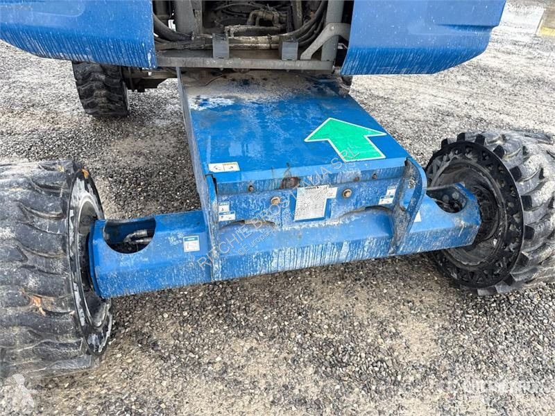 Автовышка Haulotte HA20RTJ Articulating Boom Lift