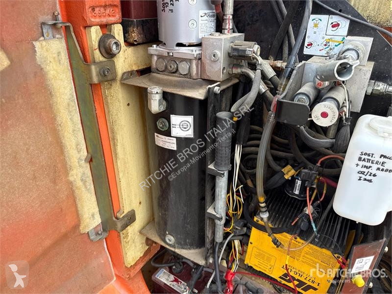 升降机 JLG 12E Vertical Mast Lift