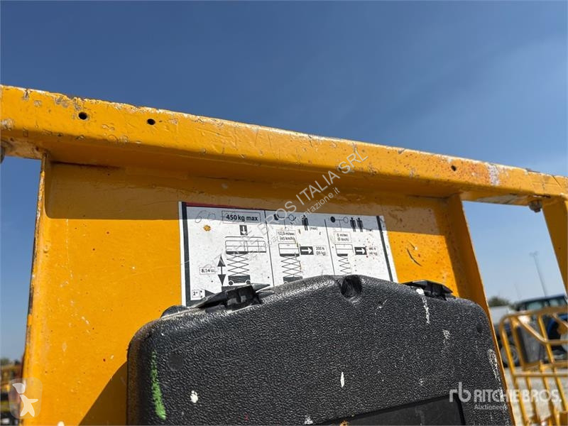 Emelőkosár Haulotte 8W Electric Scissor Lift