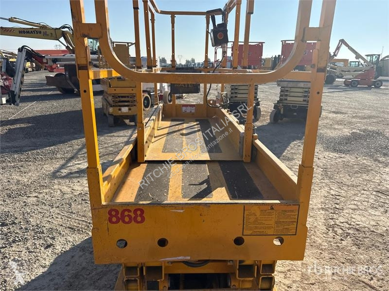Emelőkosár Haulotte 10N Electric Scissor Lift