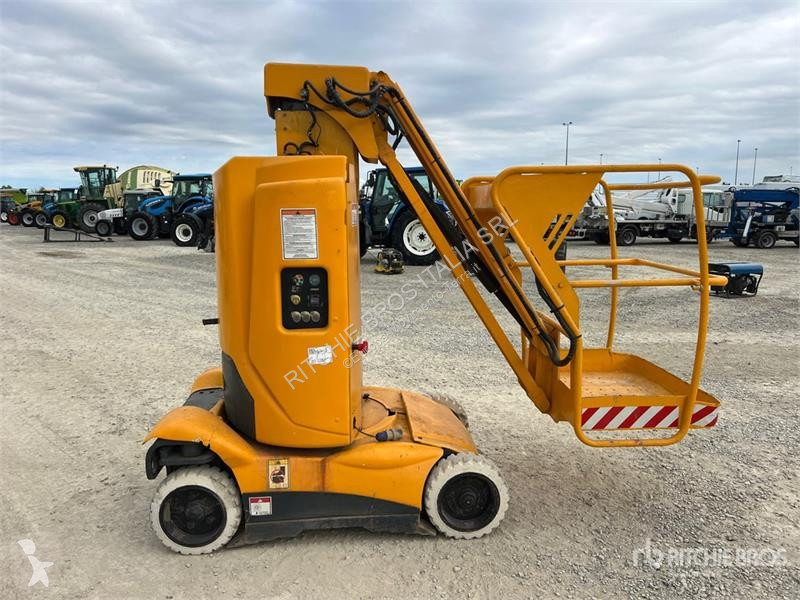 Plataforma elevadora Haulotte Vertical Mast Lift