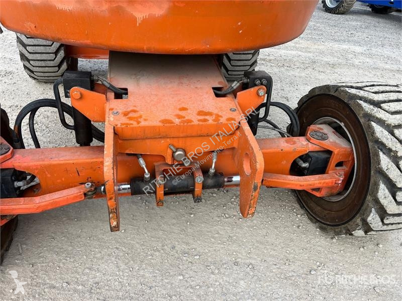 Plataforma elevadora JLG