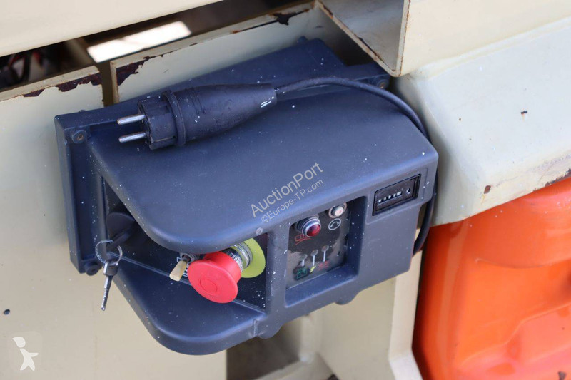 Plataforma elevadora JLG