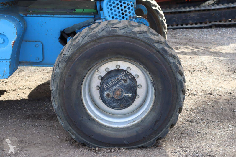 Plataforma elevadora Aichi SP21AJ
