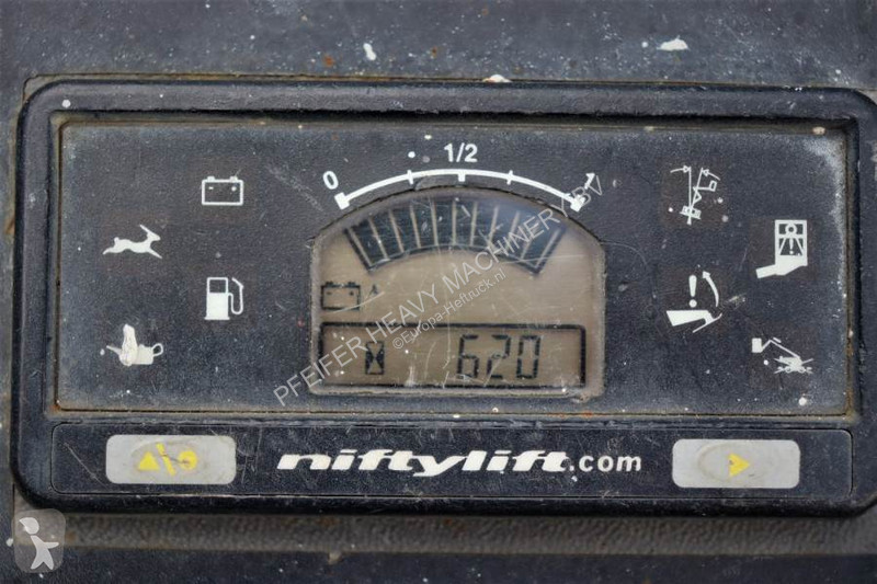 منصة تلسكوبية Niftylift HR17NDE HYBRIDE Valid...