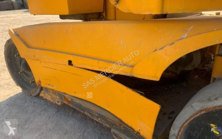 Nacelle JLG nacelle a mat vertical automotrice...
