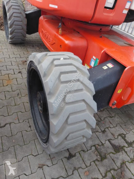 منصة تلسكوبية Niftylift HR28 HYBRID 4X4