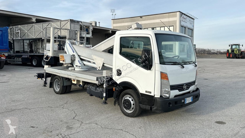 Lift Nissan 35.11 MX 225