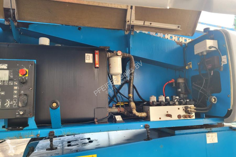 Plataforma elevadora Genie As-Is, Diesel, 4x4x4...