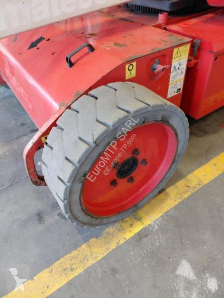 منصة تلسكوبية Manitou  170AETJL