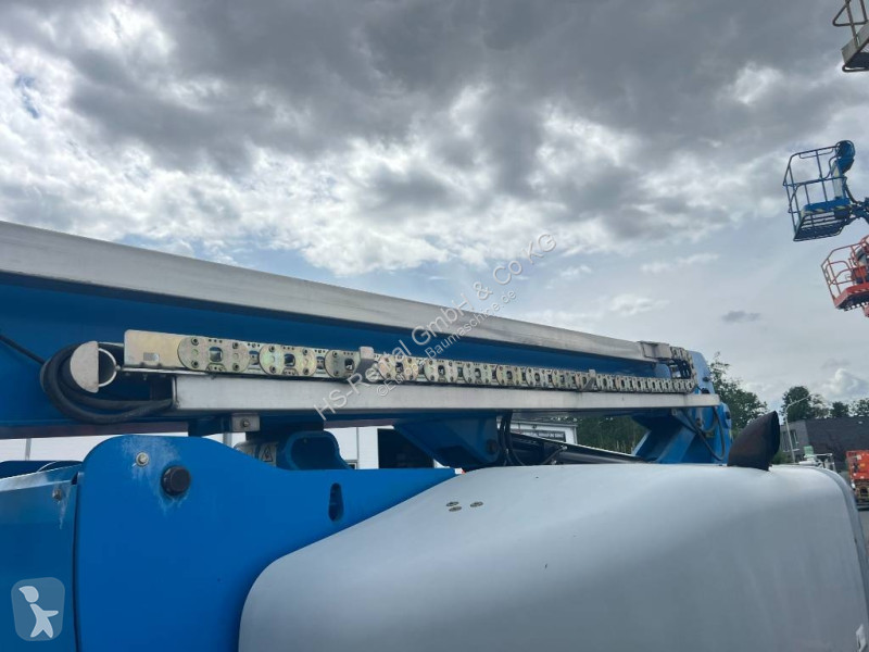 منصة تلسكوبية Genie Z80/60 diesel 4x4x4 26m -...