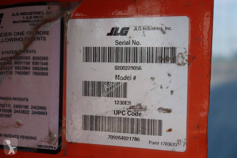 منصة تلسكوبية JLG