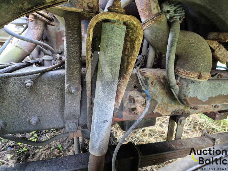 Vysokozdvižná plošina Renault JK 75