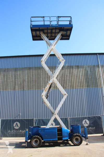 Plataforma elevadora JLG