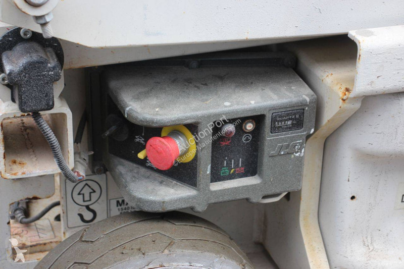 Plataforma elevadora JLG