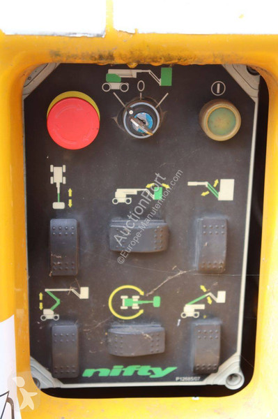 Nacelle Niftylift HR 15 NDE