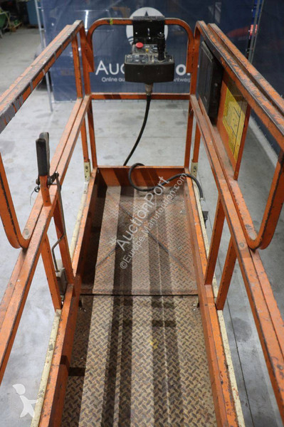 Nacelle JLG 2033 - E