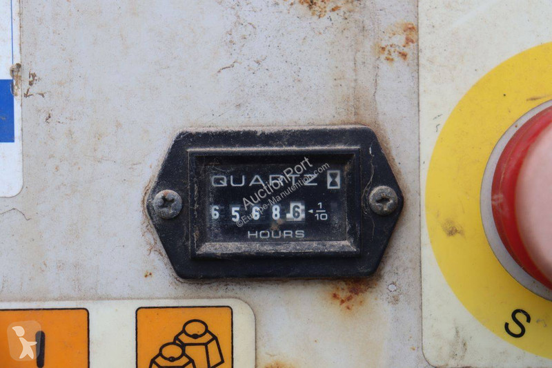 Plataforma elevadora Aichi SP18A