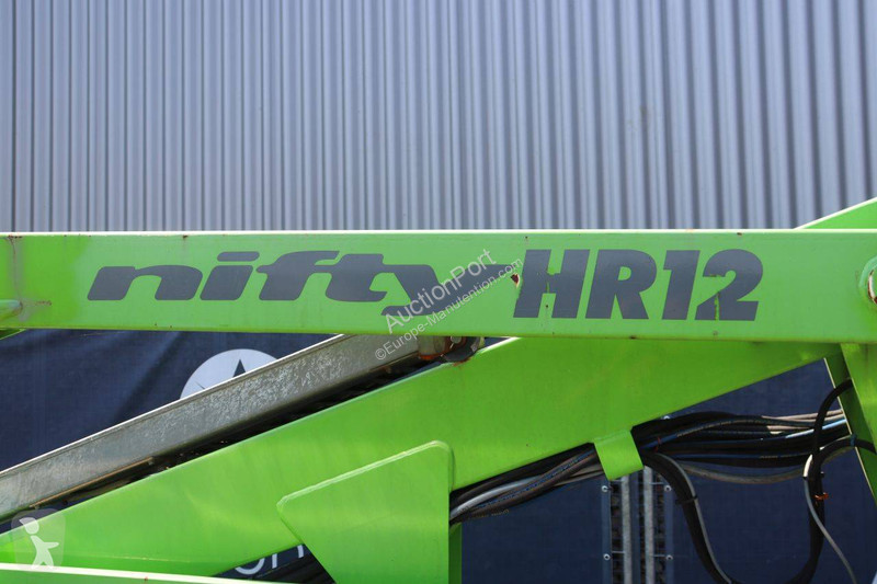 Plataforma elevadora Niftylift HR12NDE