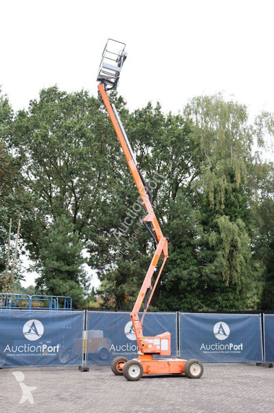 Plataforma elevadora Niftylift HR12NE