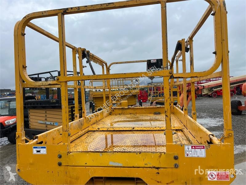 Emelőkosár Haulotte Diesel Scissor Lift