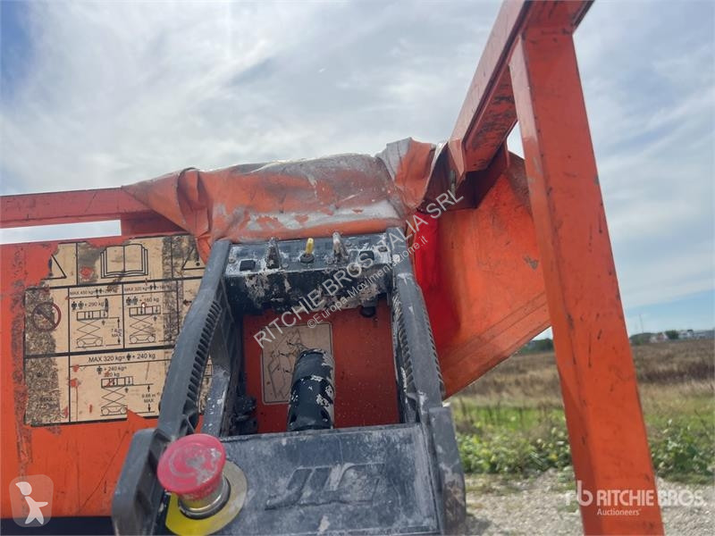 Emelőkosár JLG Electric Scissor Lift