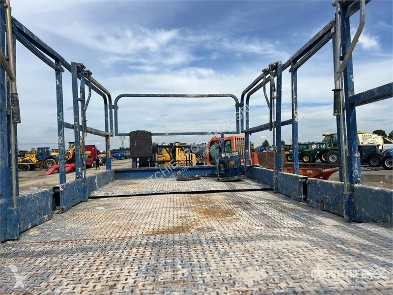 Emelőkosár Haulotte Diesel Scissor Lift