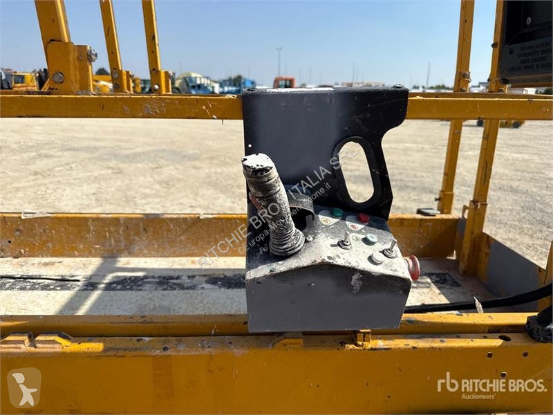 Emelőkosár Haulotte 10N Electric Scissor Lift