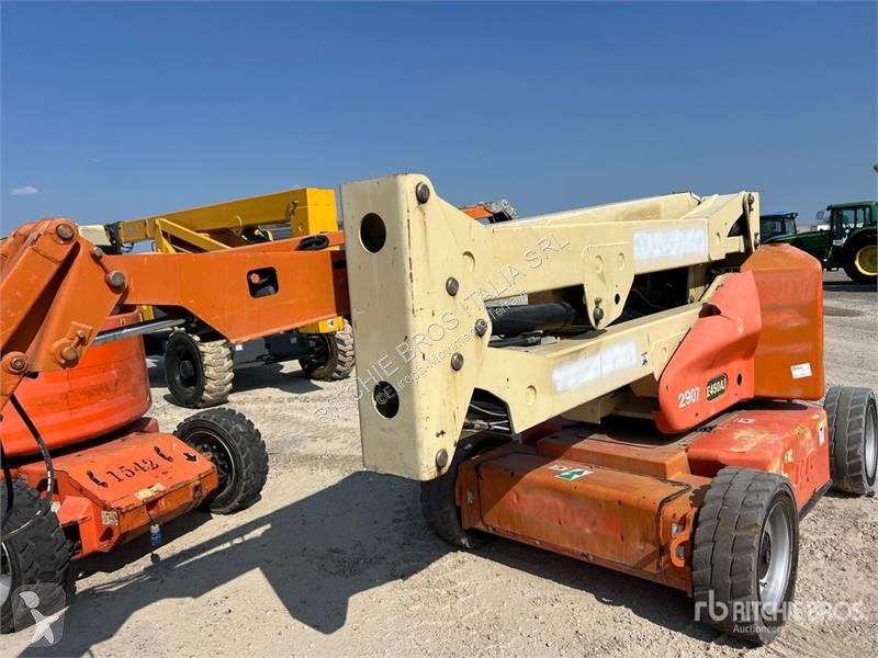 Emelőkosár JLG Articulating Boom Lift