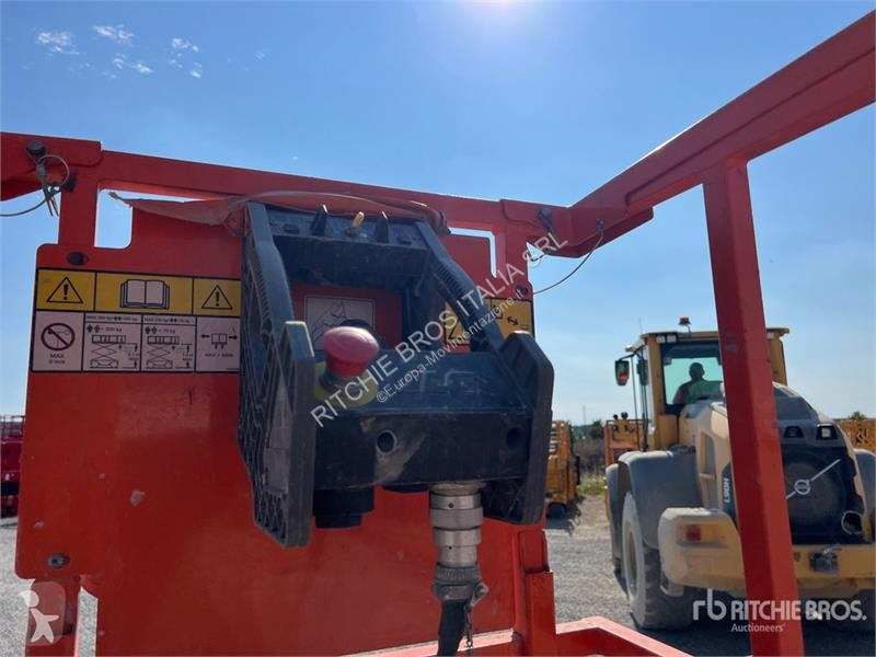Plataforma elevadora JLG 2632ES