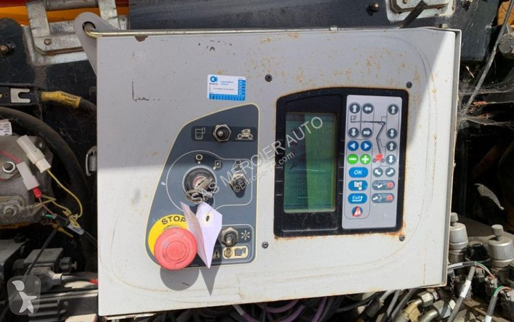 منصة تلسكوبية Manitou nacelle automotrice a...