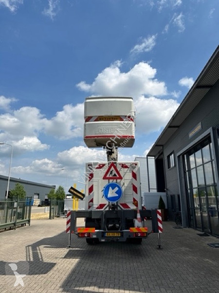 Lift Custers T265-18