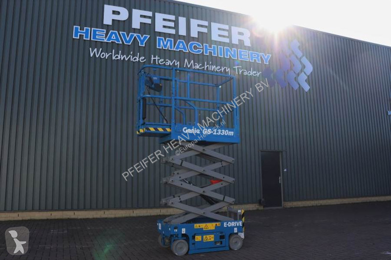 Gondola Genie GS1330M Valid inspection,...
