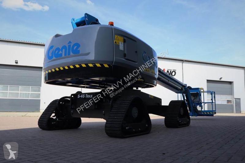 Nacelle Genie XC Trax Valid inspection,...