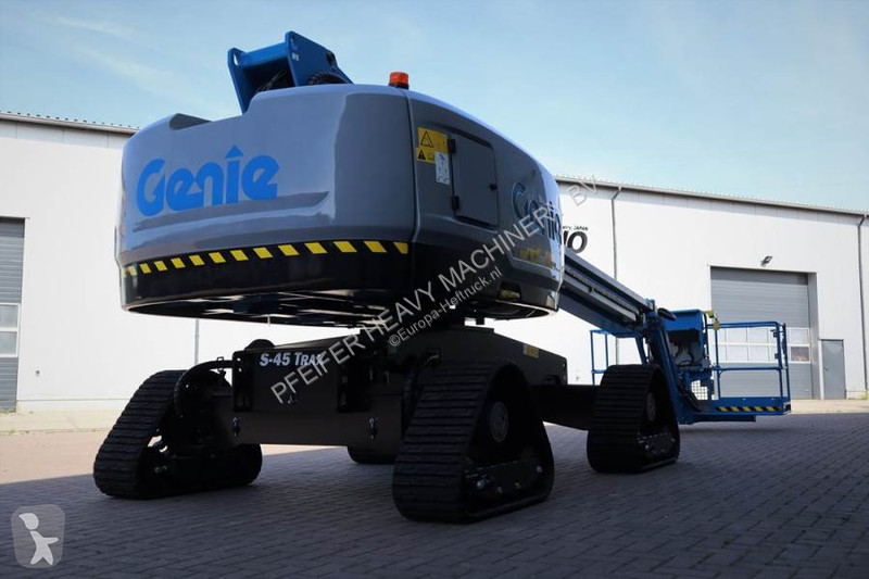Nacelle Genie XC Trax Valid inspection,...