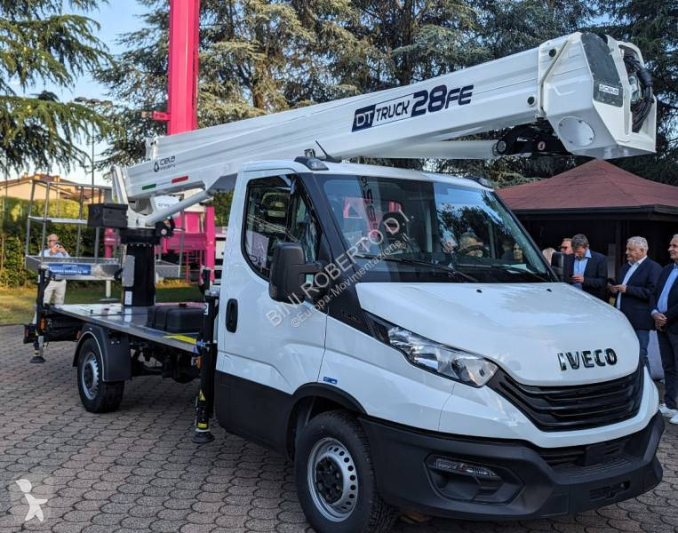 Cela DT28FE Arbeitsbühne