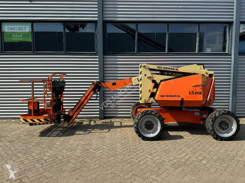 Nacelle JLG Hoogwerker Knikarmhoogwerker