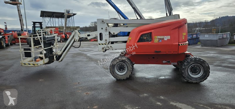 Piattaforma aerea JLG 450AJ
