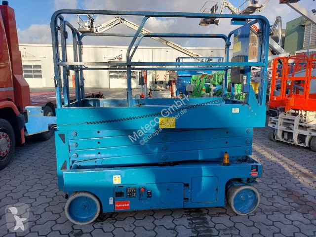 منصة تلسكوبية Genie GS-2646