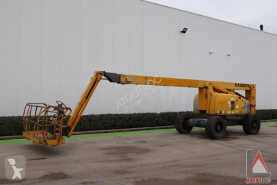 Nacelle automotrice articulée Haulotte